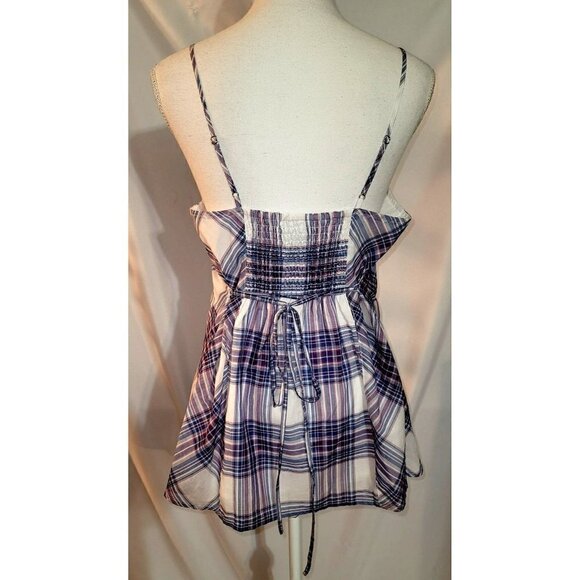 A Pea in the Pod Smocked Maternity Top - Size M - Picture 6 of 11